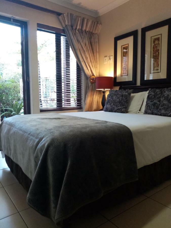 No66 Sandton Lodge Johannesburg Exterior foto