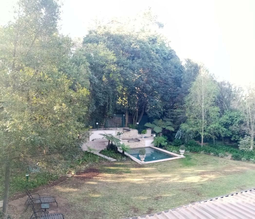 No66 Sandton Lodge Johannesburg Exterior foto